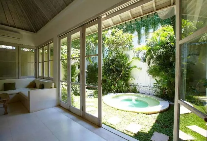 Fotos del hotel Artemis Villa And:  14