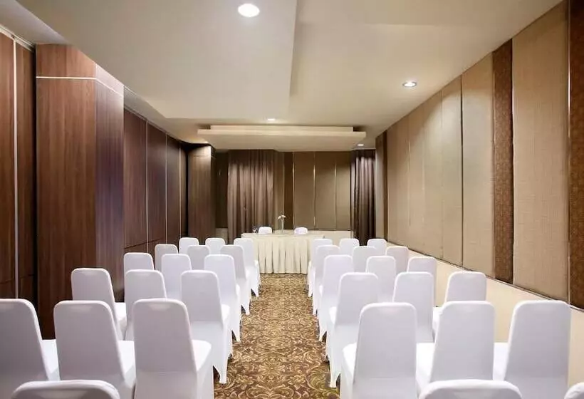 Fotos del hotel Santika Depok:  17