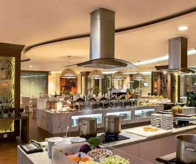 Fotos del hotel Santika Depok:  4