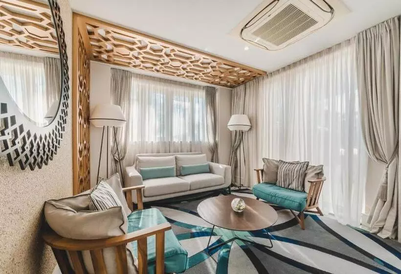 Fotos del hotel Budva:  3