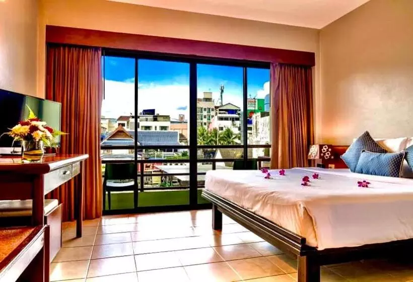 Fotos del hotel C & N  Patong:  9