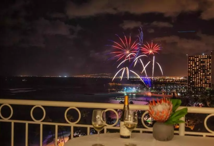 Fotos del hotel Castle Waikiki Shore Beachfront Condominiums:  14