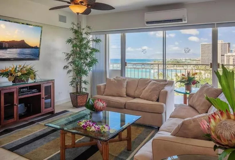 Fotos del hotel Castle Waikiki Shore Beachfront Condominiums:  11