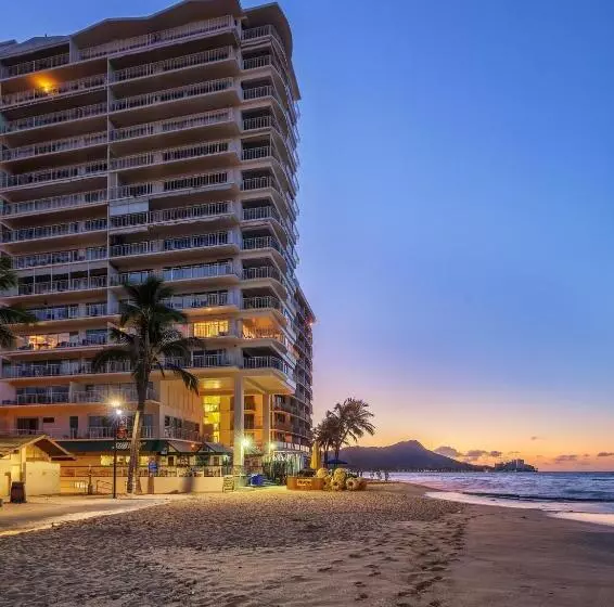 Fotos del hotel Castle Waikiki Shore Beachfront Condominiums:  22