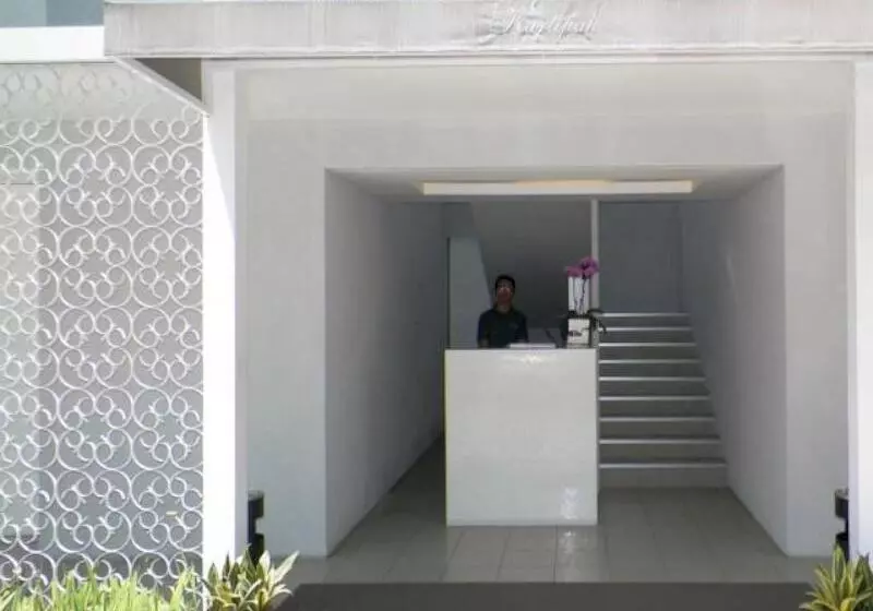 Fotos del hotel Kartipah Guest And Wedding House:  2