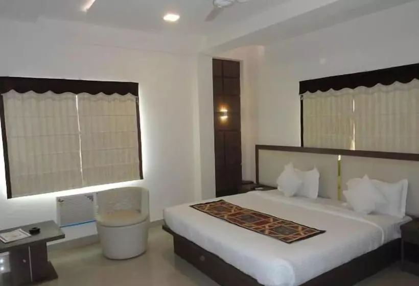 Fotos del hotel Mani Ram Palace:  8