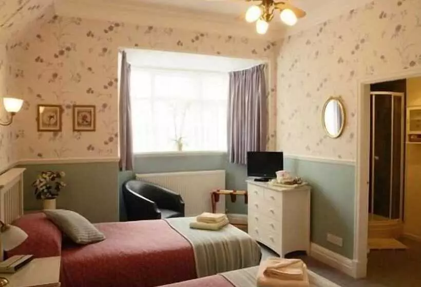 Fotos del hotel Midway Guest House:  19