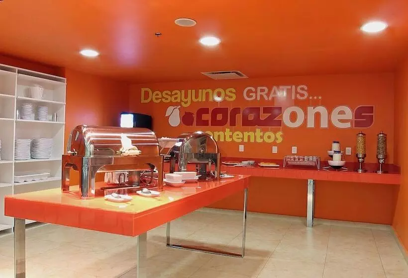 Fotos del hotel One Queretaro Centro Sur:  8