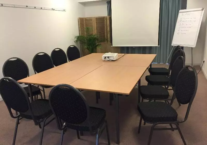 Fotos del hotel Adonis Aix En Provence:  2