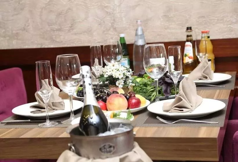 Fotos del hotel Astoria Baku:  12