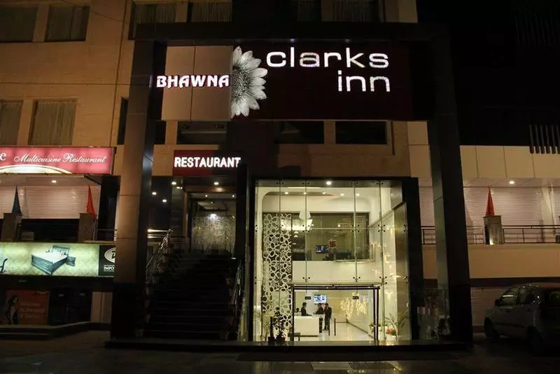 Fotos del hotel Bhawna Clarks Inn  Agra:  6