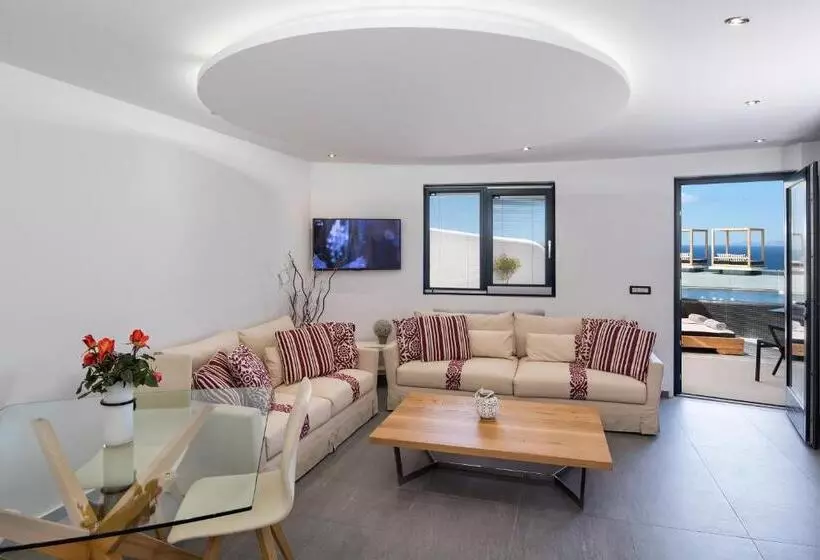 Elea Resort – Adults Only