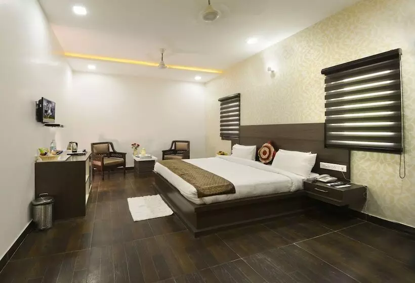 Fotos del hotel Treebo Rigel Inn:  2