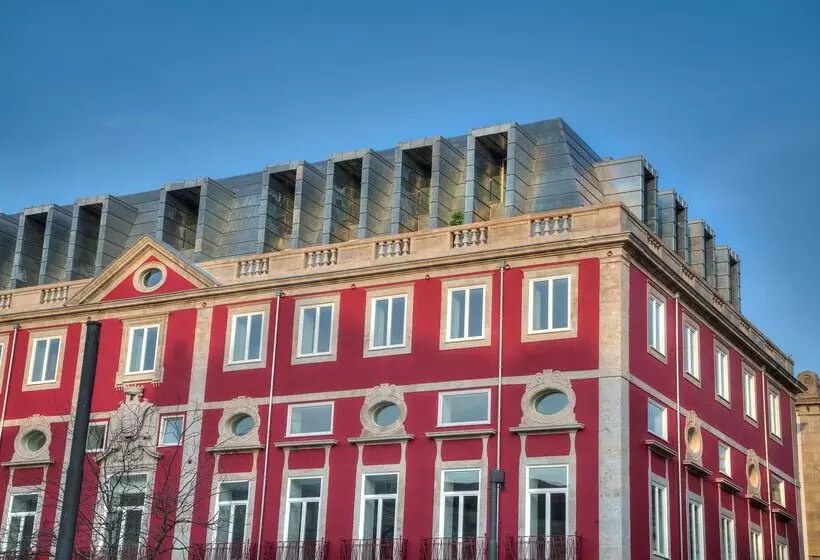 Nh Collection Porto Batalha