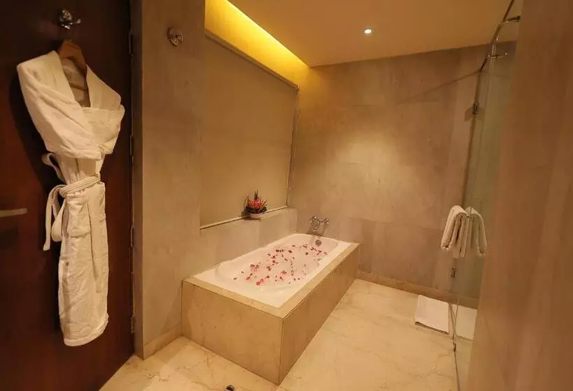 Fotos del hotel Regenta Orkos Kolkata By Royal Orchid S Limited:  8