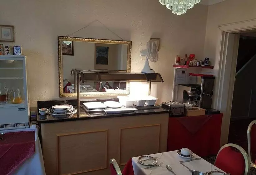 Fotos del hotel The Ellesmere Hotel Eastbourne:  5