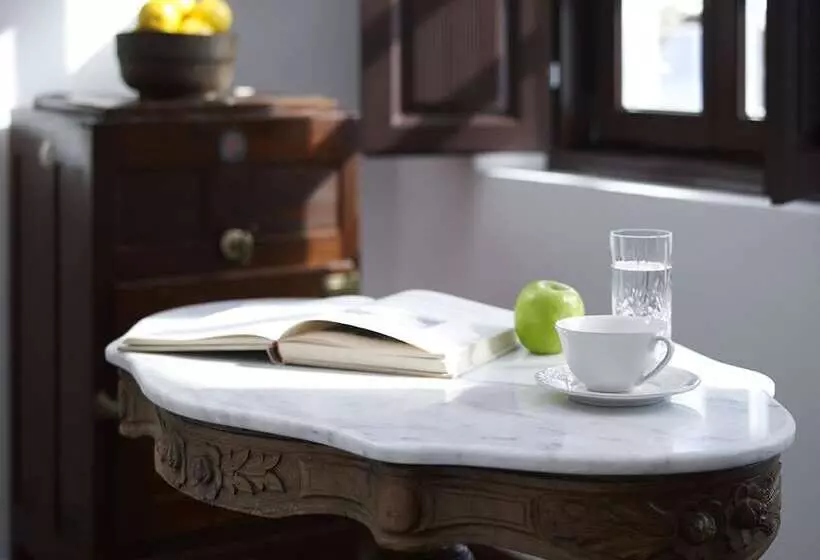 Fotos del hotel 1864 The Sea Captain's House:  6