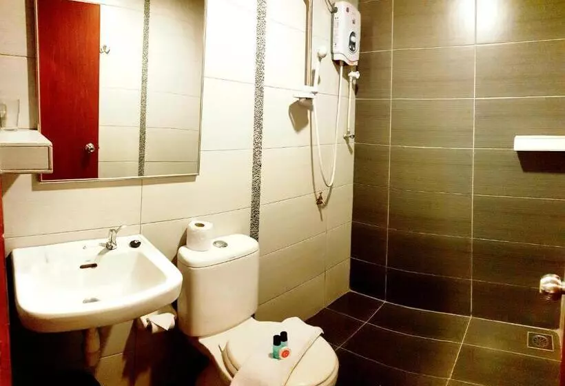 Fotos del hotel Golden Court   Tun Abdul Razak:  10