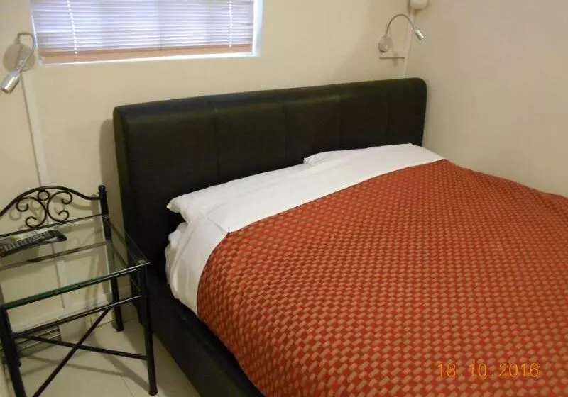 Fotos del hotel Harringtons102:  23