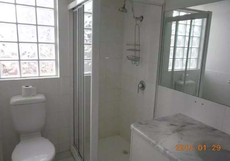 Fotos del hotel Harringtons102:  4