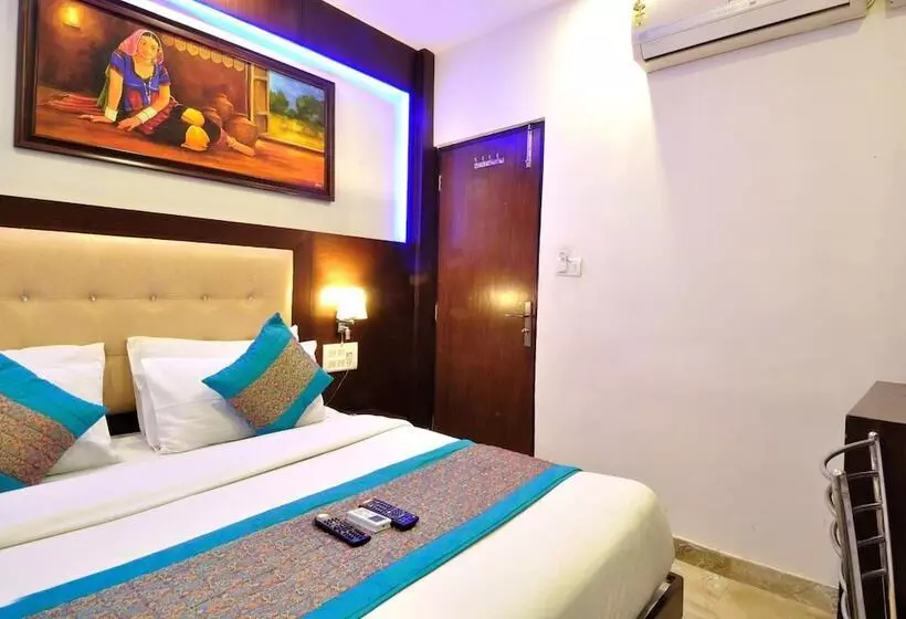 Fotos del hotel Nirmal Mahal By Check In Room:  11