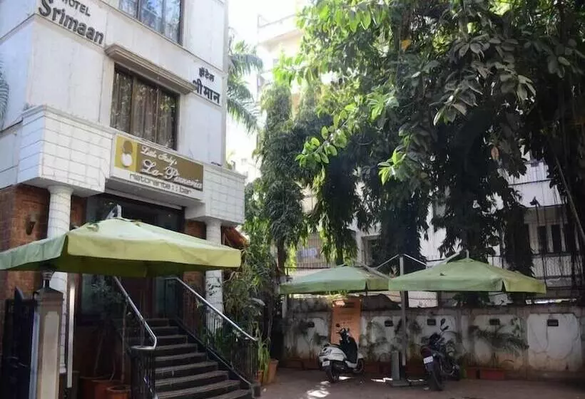 Fotos del hotel Srimaan:  5