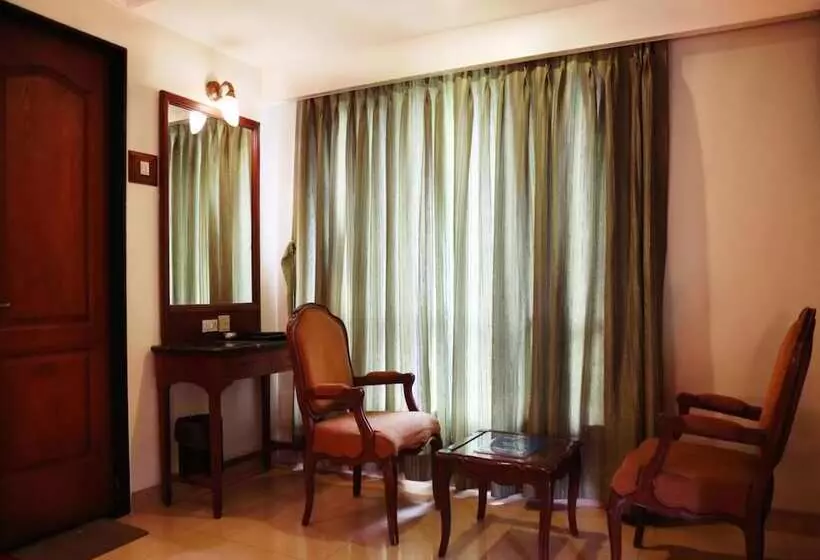 Fotos del hotel Srimaan:  21