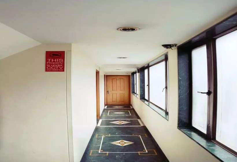 Fotos del hotel Srimaan:  3