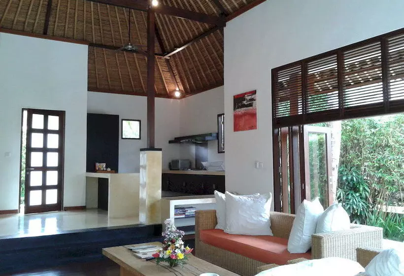 Fotos del hotel Villa Sasoon:  2