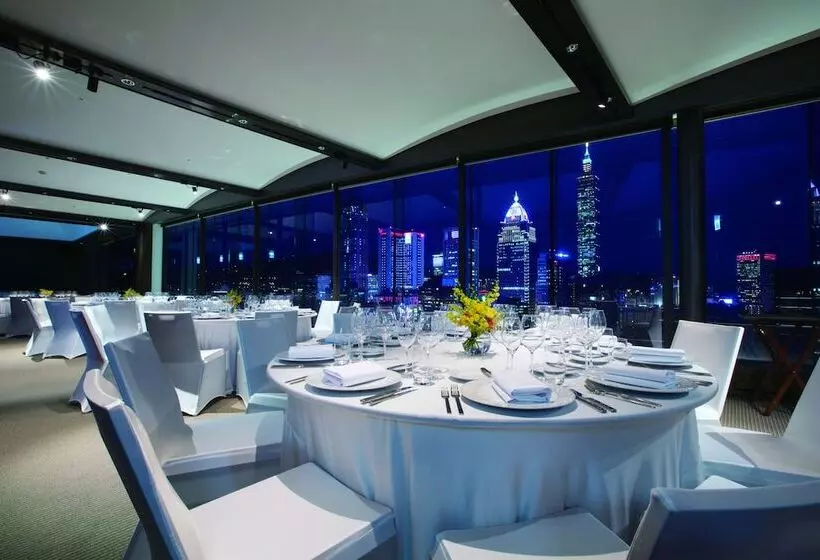 Fotos del hotel Eslite:  24