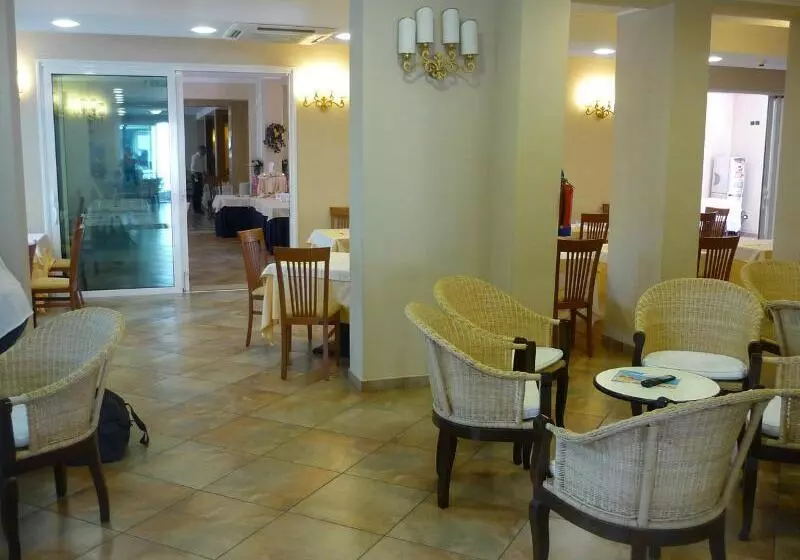 Fotos del hotel Jole:  3