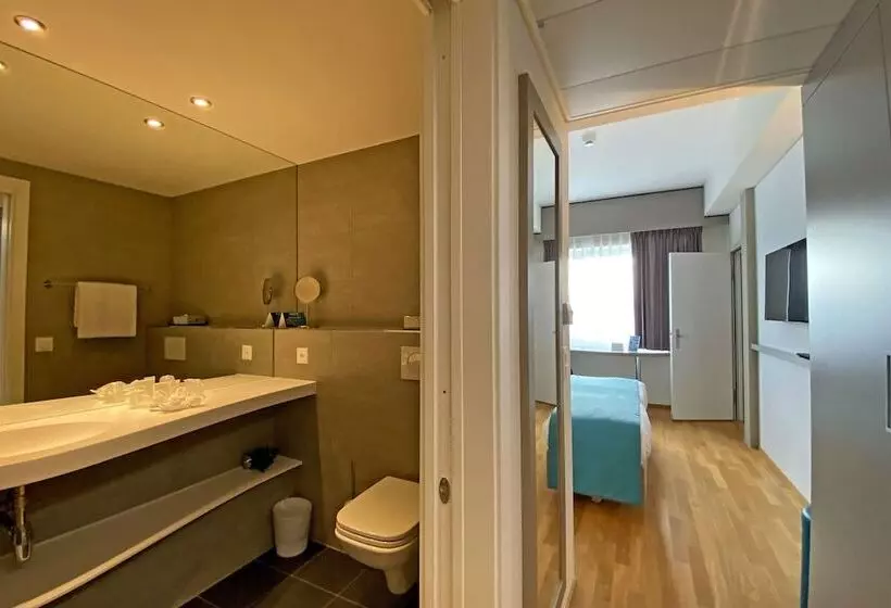 Fotos del hotel Aquatis Hotel 3* Superior:  21