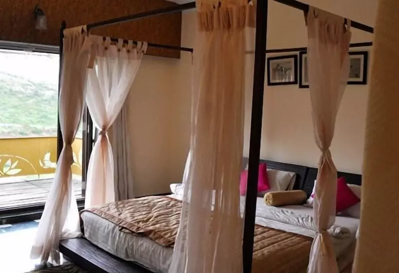 Aravali Silence Lakend Resorts & Adventures