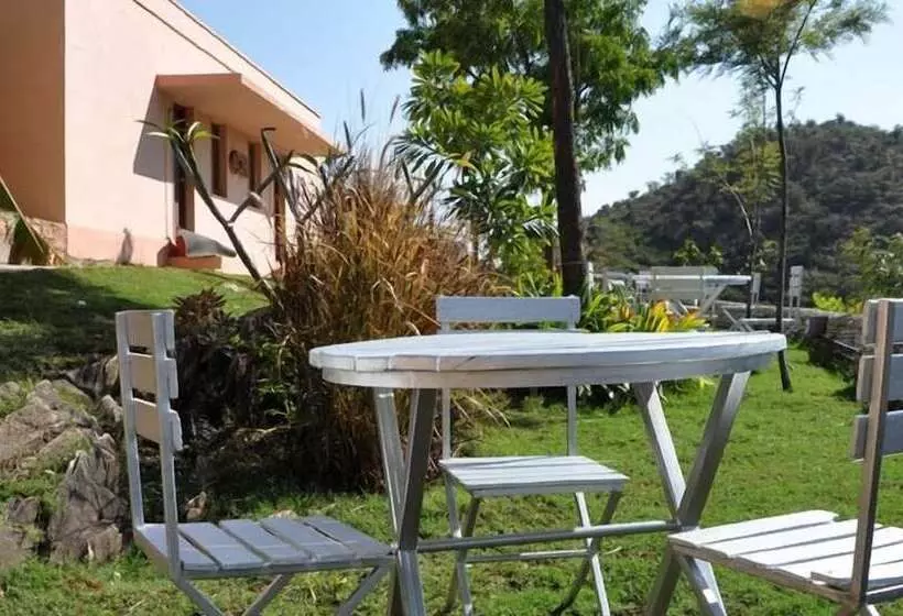 Fotos del hotel Aravali Silence Lakend Resorts & Adventures:  4