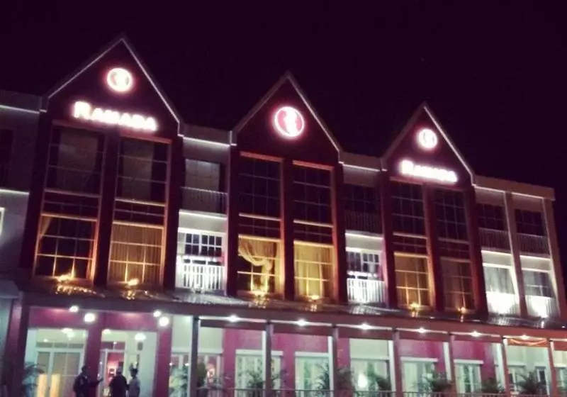 Ramada By Wyndham Tikal Isla De Flores