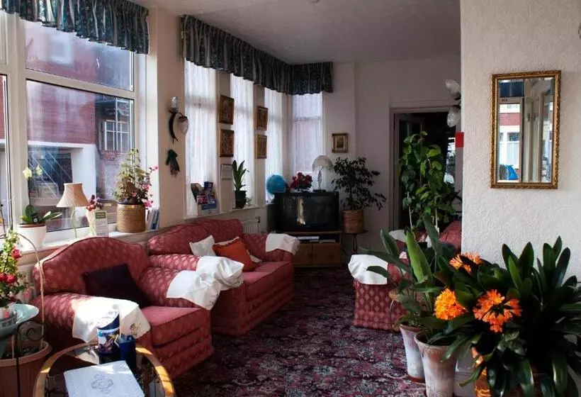 Fotos del hotel The Highfield Private:  12