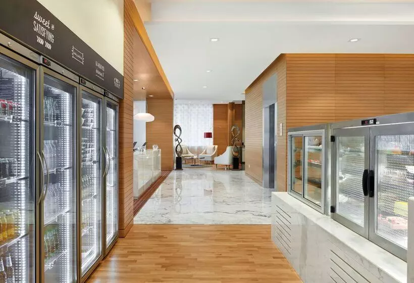 Fotos del hotel Hyatt Place Dubai Baniyas Square:  4