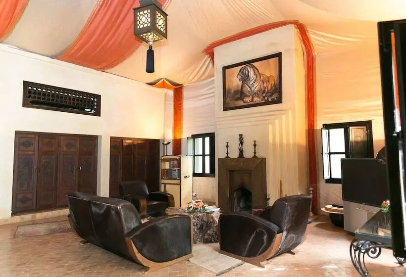 Fotos del hotel Lodge K Hôtel & Spa:  6