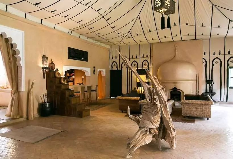 Fotos del hotel Lodge K Hôtel & Spa:  13