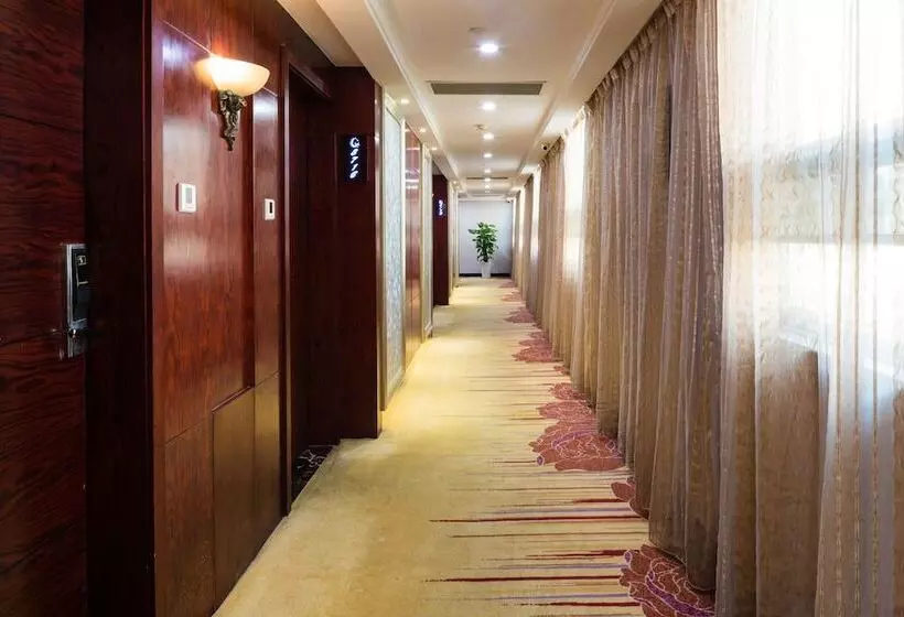 Fotos del hotel Gorgeous:  24