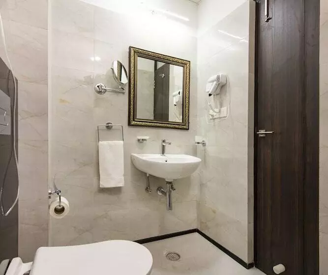 Fotos del hotel House Of Backpackers:  8