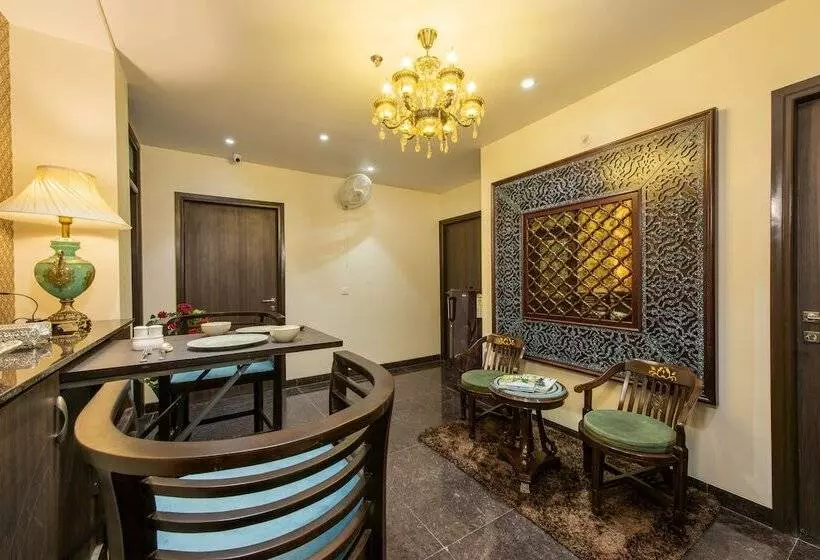 Fotos del hotel House Of Backpackers:  4