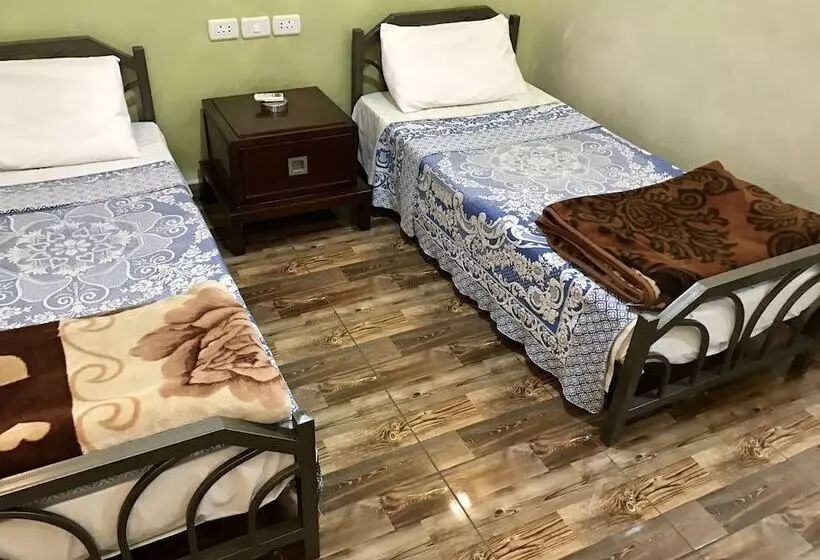 Fotos del hotel Sun Rise  & Hostel & Tours:  15