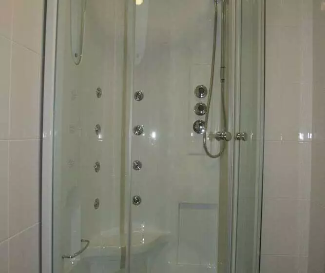 Fotos del hotel Tower House:  11