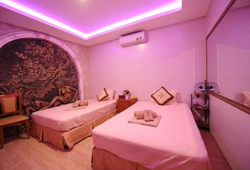 Fotos del hotel A25  & Spa:  23