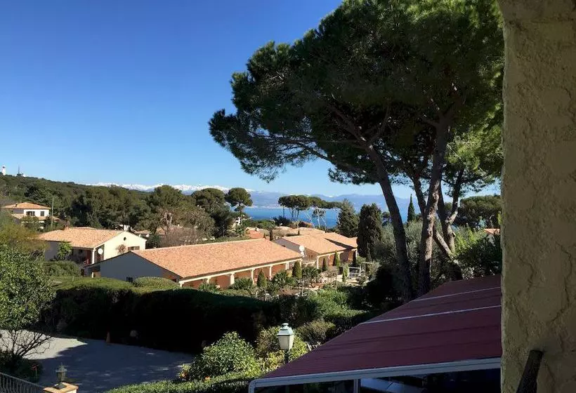 Fotos del hotel Castel Garoupe:  12