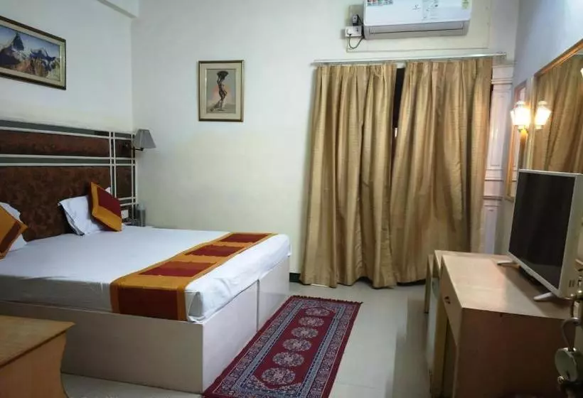 Fotos del hotel Neelam:  9