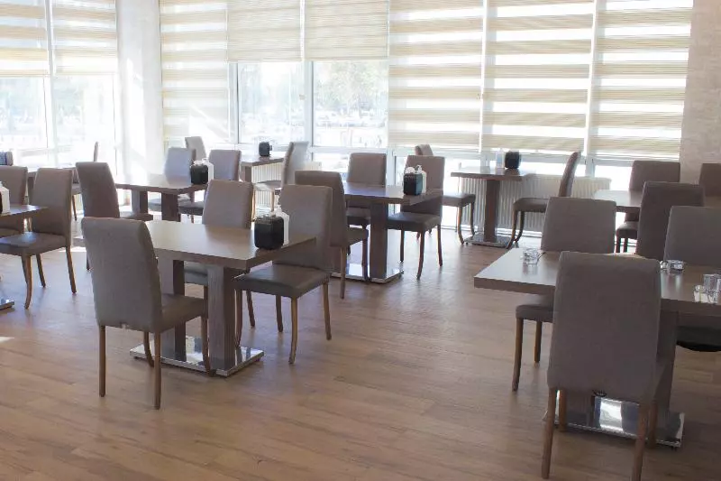 Fotos del hotel Sarissa:  5