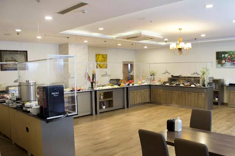 Fotos del hotel Sarissa:  2