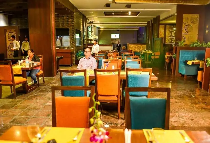 Fotos del hotel Regenta Almeida Zirakpur Chandigarh:  4